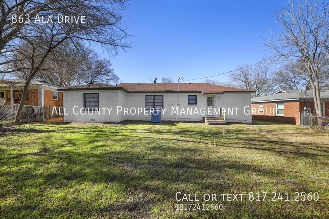 Building Photo - 863 Ala Dr