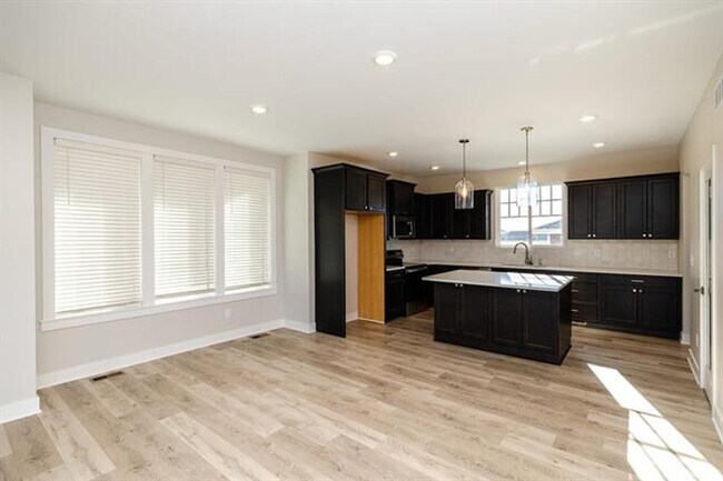 Building Photo - Brand new 3BR /2.5BA Home - Available now!