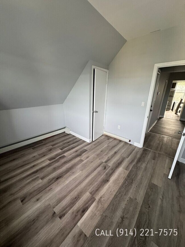 Building Photo - 104 Buena Vista Ave