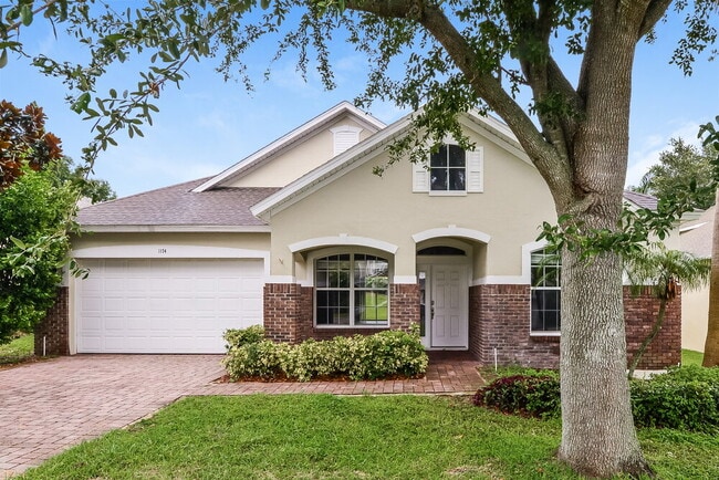 Building Photo - 1174 Green Vista Cir