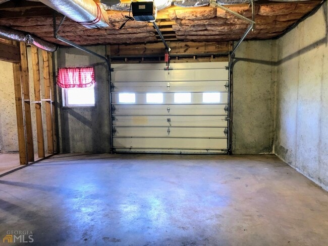 Building Photo - 363 Goose Creek Ln