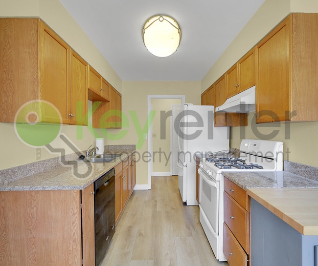 Building Photo - 6363 Eldon Ave