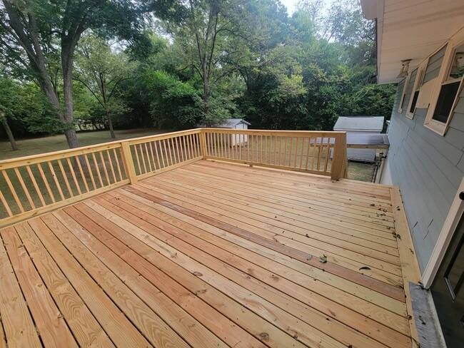 Building Photo - Harlem - Columbia County