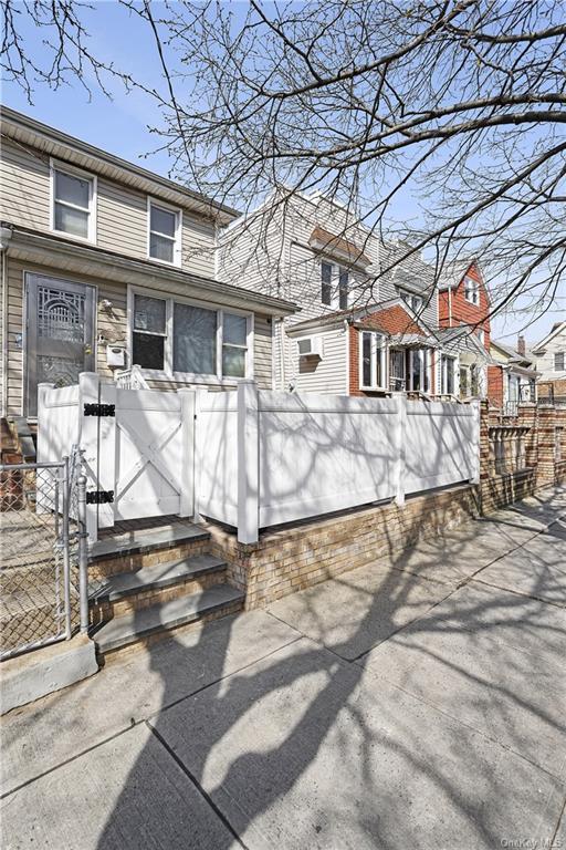 Building Photo - 107-18-107-88 88th St