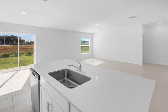 Building Photo - 2167 Lone Oak Ln