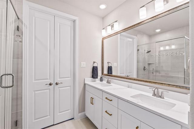 Building Photo - 2517 Amistad Ln