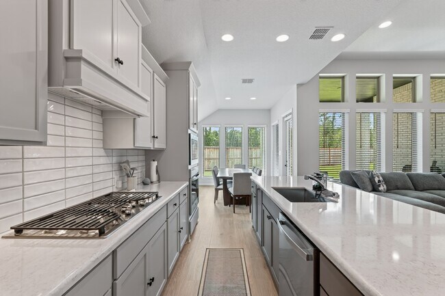 Building Photo - 22435 Sawmill Pass Ln