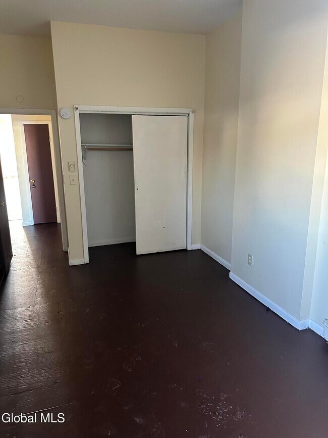 Building Photo - 251 Central Ave