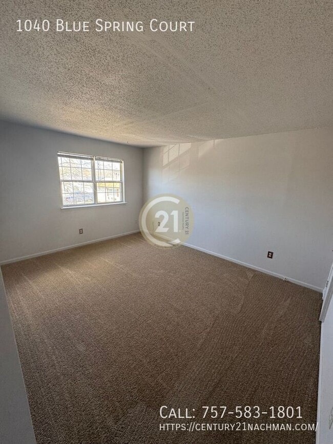 Building Photo - 1040 Blue Spring Ct