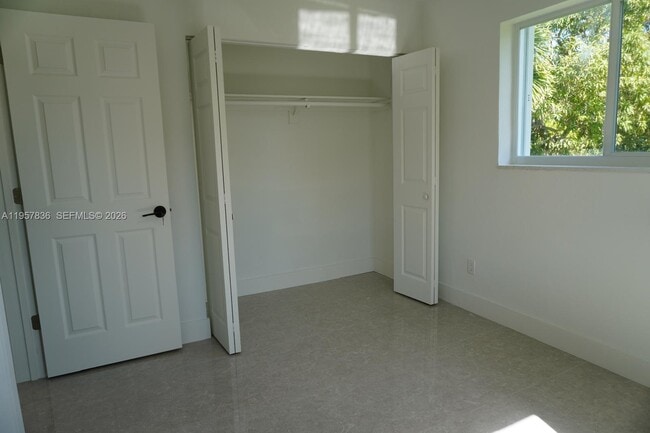 Building Photo - 25420 SW 107th Ct