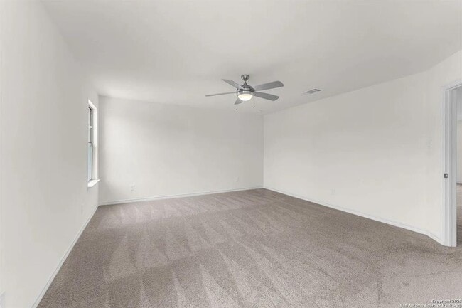 Building Photo - 412 Deer Crest Dr