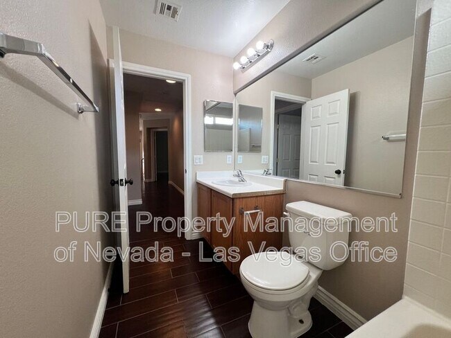 Building Photo - 5308 Las Cruces Heights St