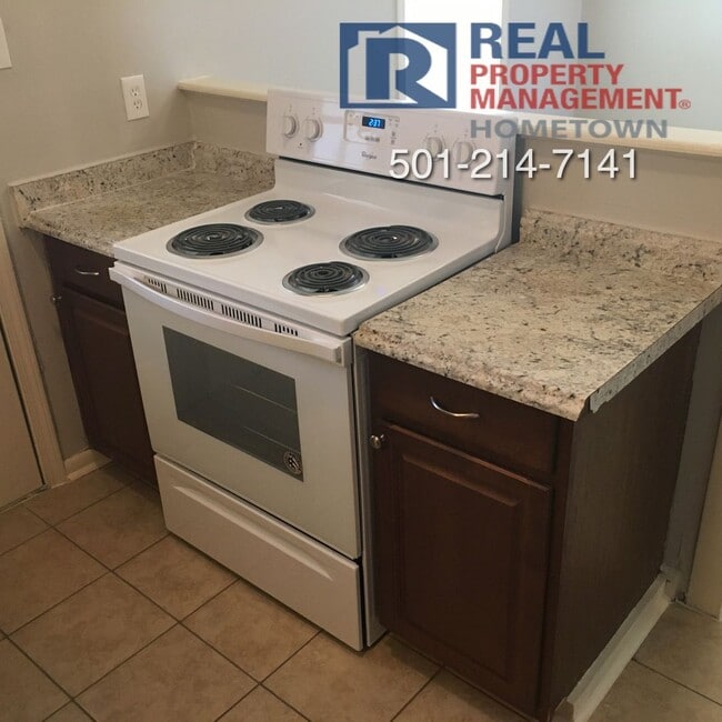 Building Photo - 134 Lonsdale Cir