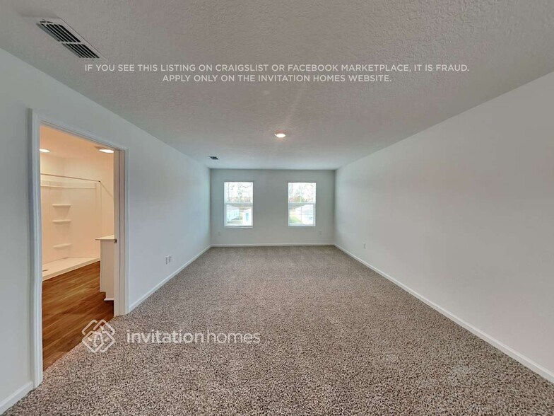 Building Photo - 674 Orellana Rd