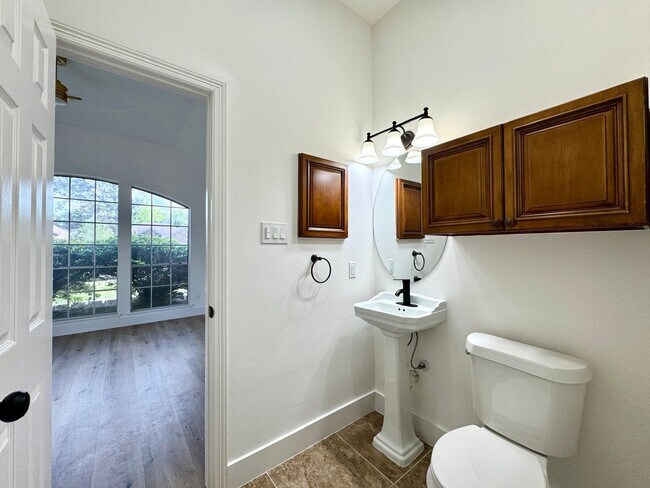 Building Photo - 6427 Liberty Valley Dr