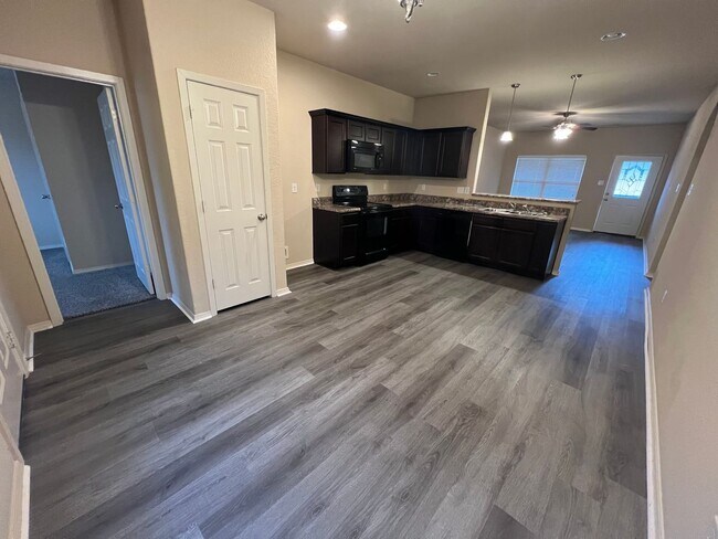 Building Photo - 6316 Lena Dr