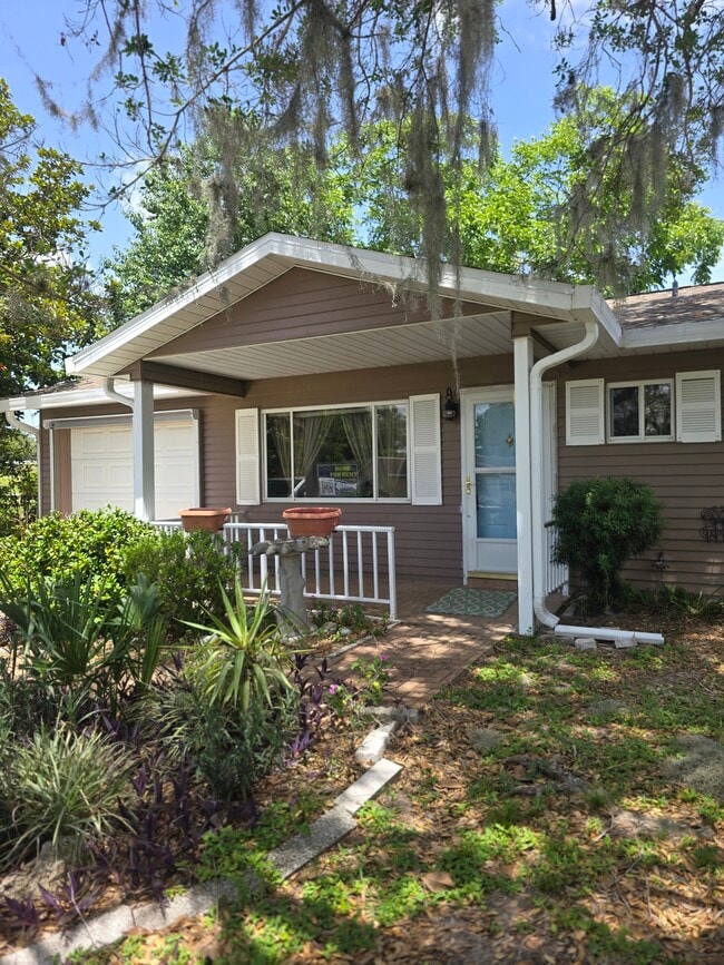 Building Photo - 8425 SW 107th Pl