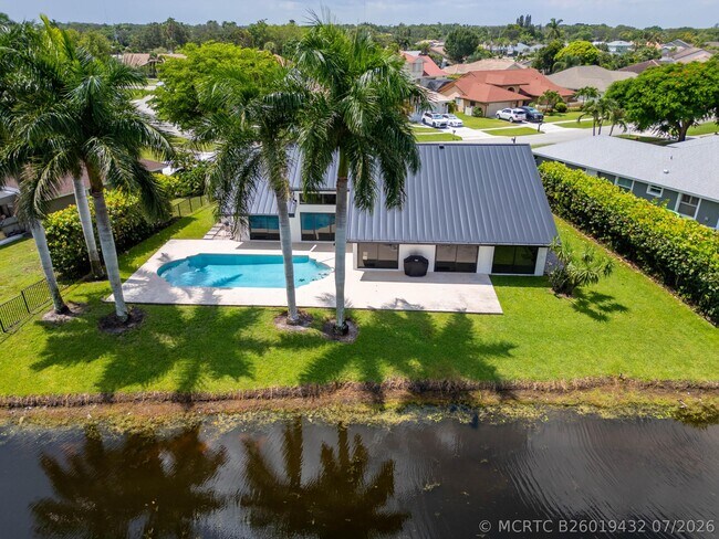 Building Photo - 2281 Seaford Dr