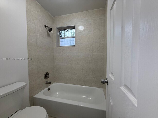 Building Photo - 1745 NW 47th Terrace