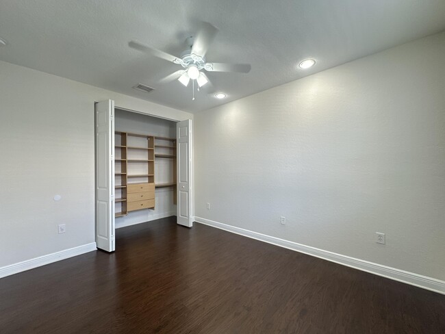 Building Photo - 11818 Preservation Ln
