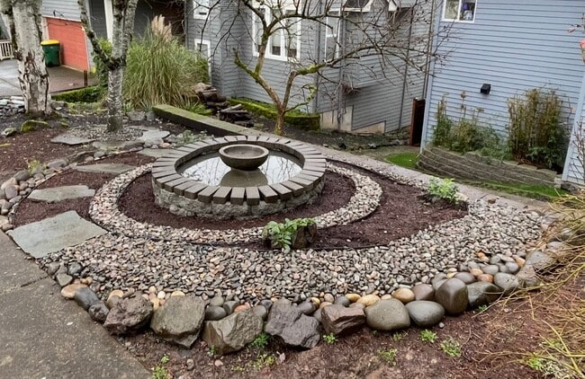 Building Photo - 7766 SW Bayberry Dr