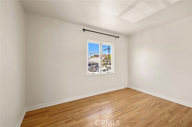 Building Photo - 976 S Coast Hwy