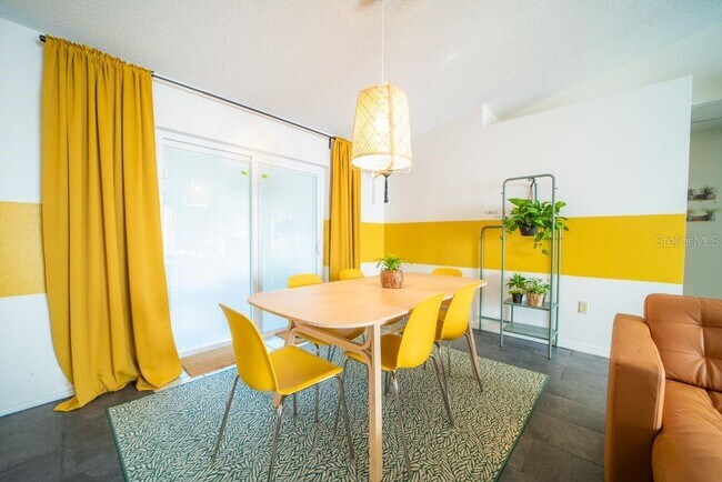 Building Photo - 1671 Judith Dr