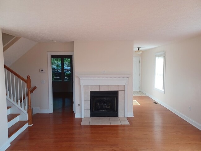 Building Photo - 365 Tall Oak Blvd NW