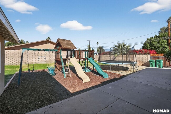 Building Photo - 77310 Indiana Ave