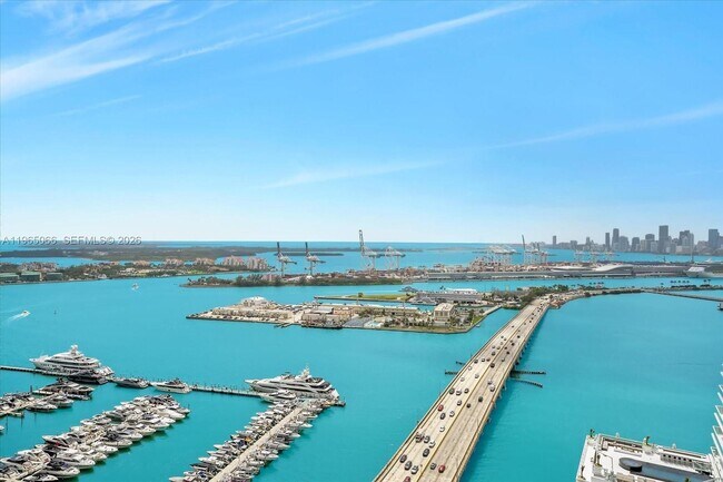 Building Photo - 501 West Ave