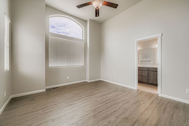 Building Photo - 791 Little Bear Grove