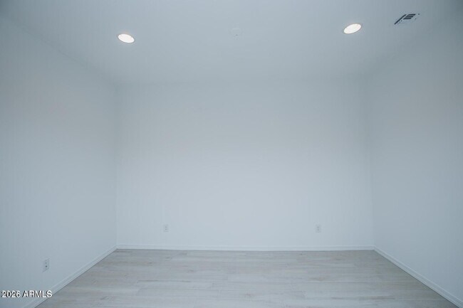 Building Photo - 3512 N 103rd Ave