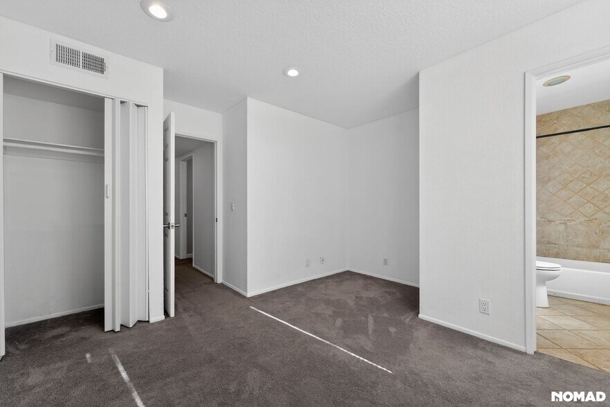 Building Photo - 27609 Nugget Dr