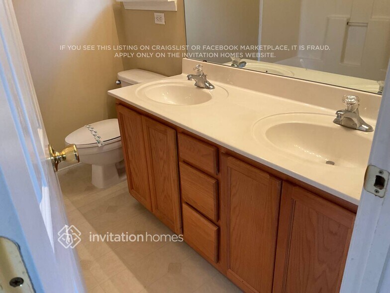 Building Photo - 8218 Rudolph Rd