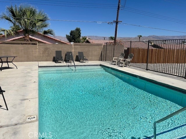 Primary Photo - 79380 Ave 42