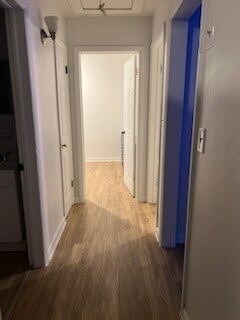 Building Photo - 337 Woodview Ave