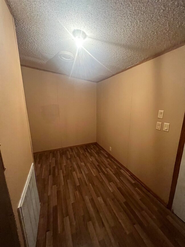 Building Photo - 228 Bruce Rd