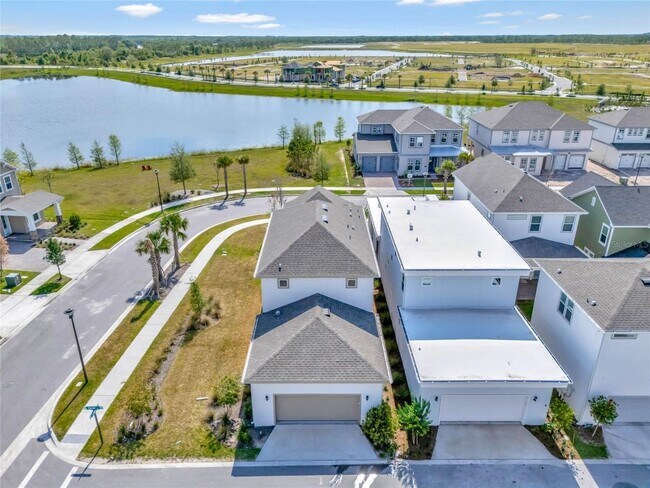 Building Photo - 13640 McMillan Dr