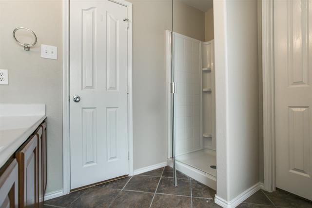 Building Photo - 160 Briar Grove Dr