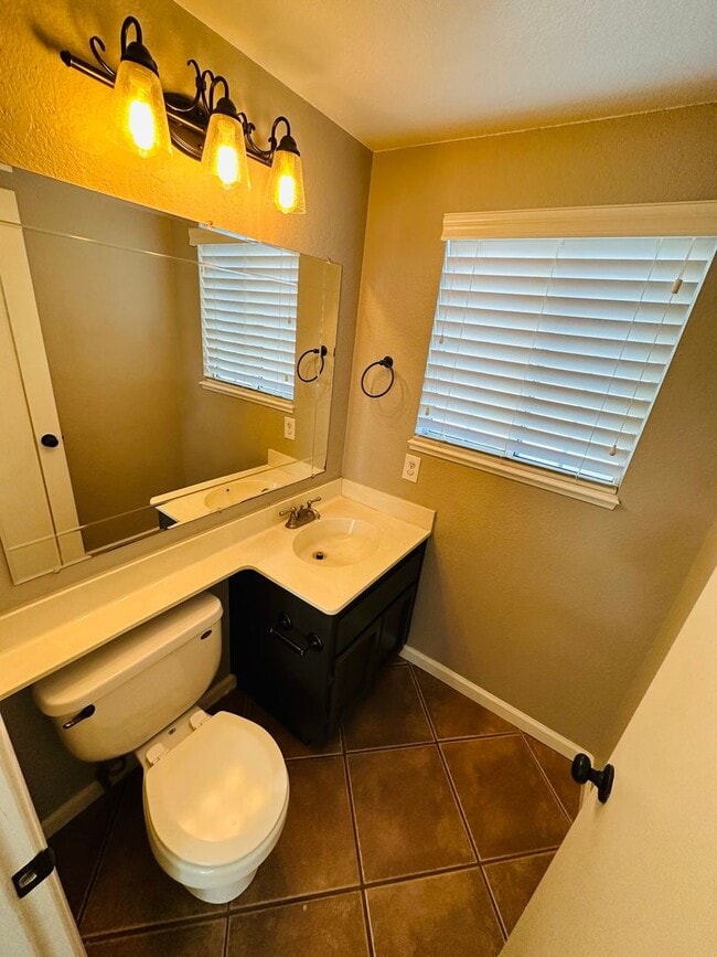 Building Photo - Coming Soon! 3 bedroom Murrieta home for L...