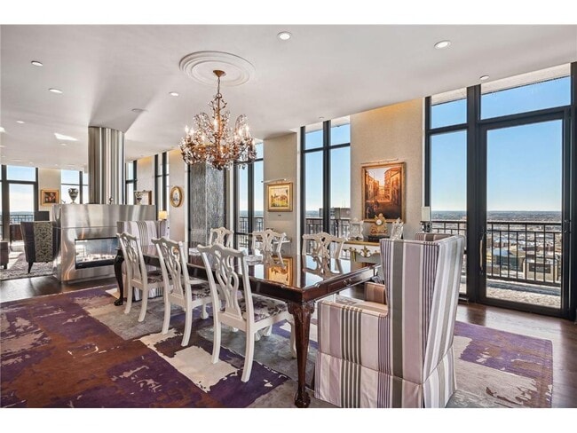 Building Photo - 201 S 11th St