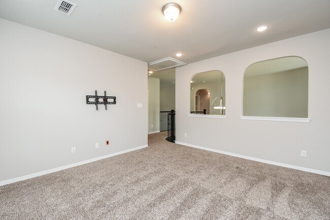 Building Photo - 4355 Thornapple Hills Ct