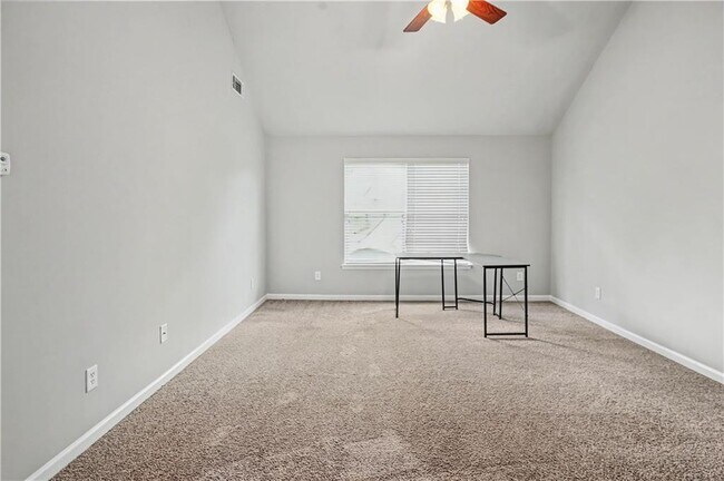 Building Photo - 1230 Grey Rock Way