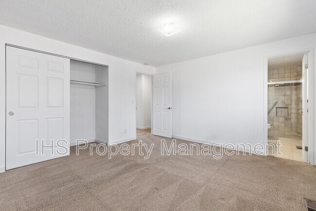 Building Photo - 1603 Eagle St
