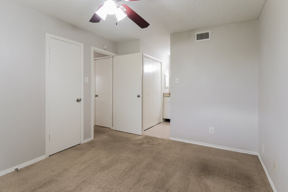 Building Photo - 16111 Rosenridge Dr