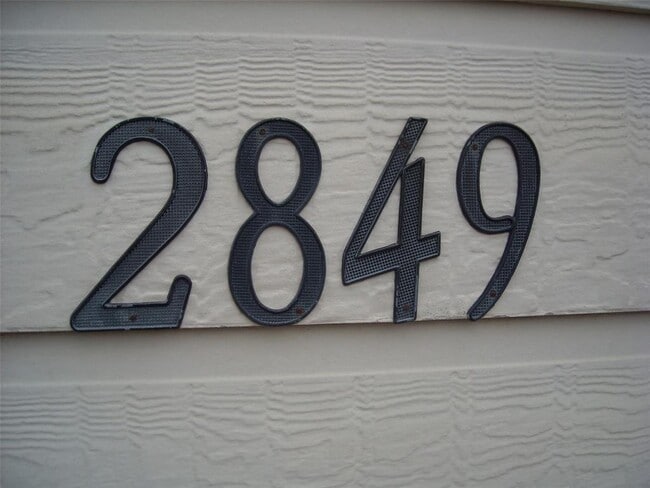 Primary Photo - 2849 Southampton Way