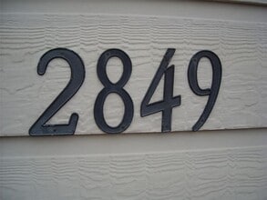 Building Photo - 2849 Southampton Way