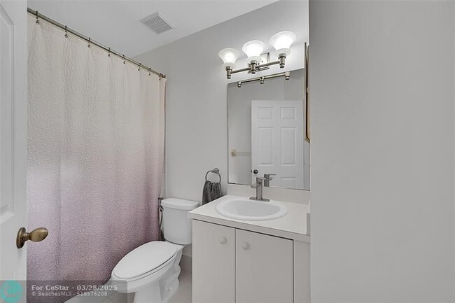 Building Photo - 5361 NW 90th Ave