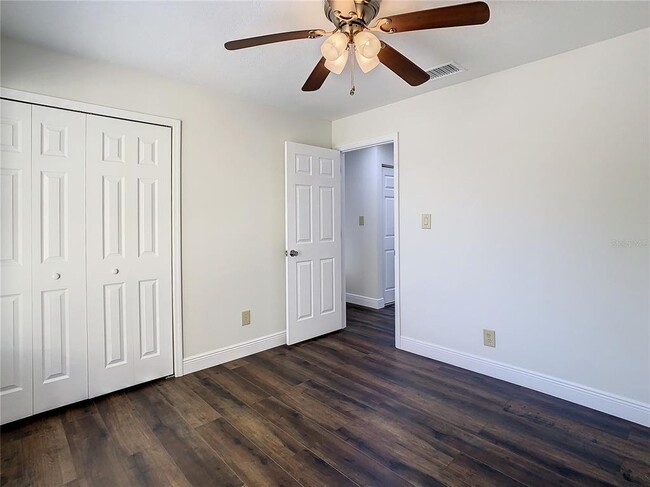 Building Photo - 9027 Pebble Creek Dr