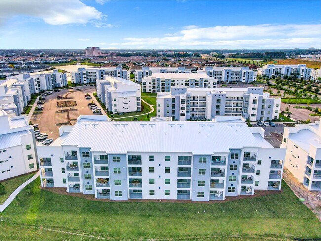 Building Photo - 3151 Paradox Cir